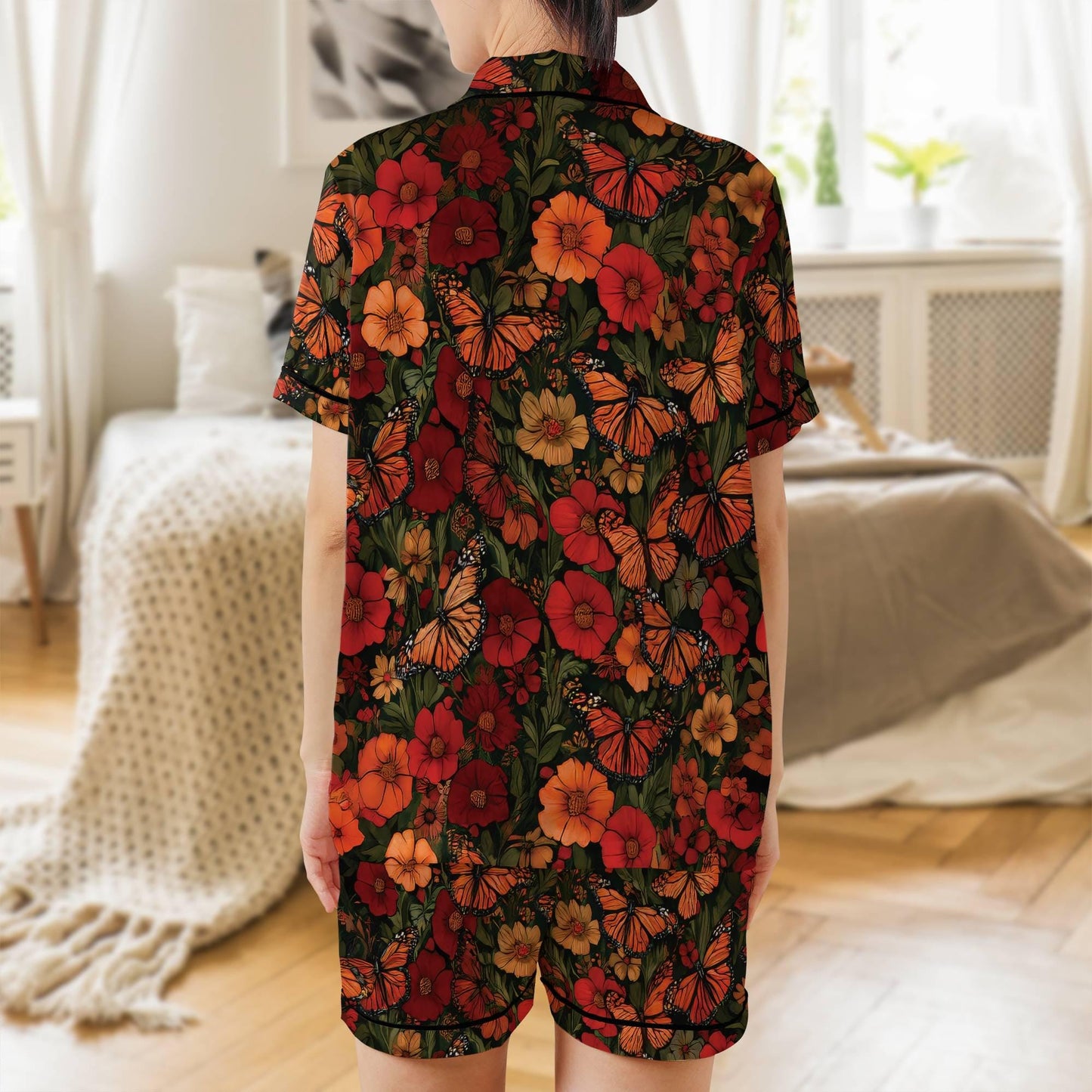 Monarch Butterfly Short Sleeves Pajama Set, Butterfly and Flowers Satin Pajamas
