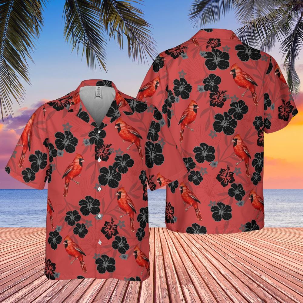 Red Cardinal Hawaiian Shirt, Bird Lover Shirt Red Cardinal Short-sleeve Hawaiian Shirt Birdwatching Shirt Bird Watching
