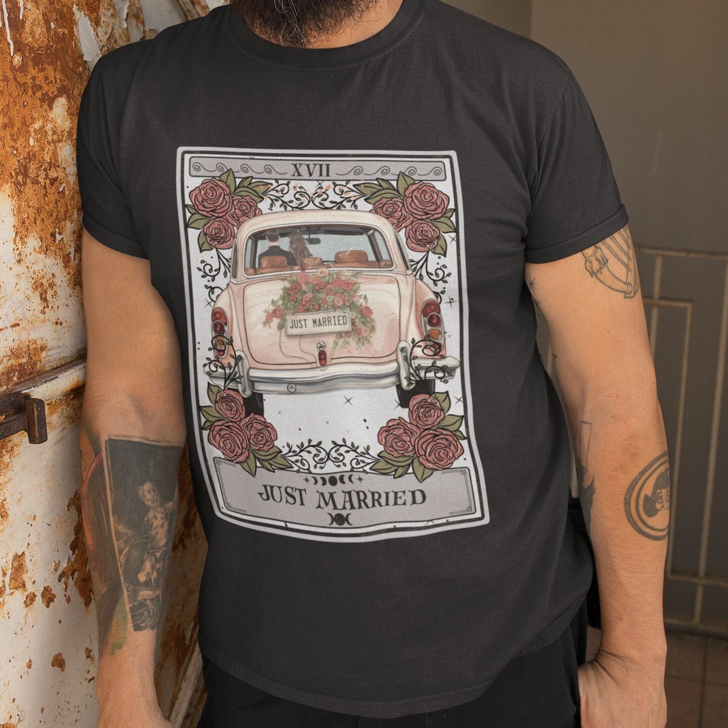 Just Married Tarot Card T-Shirt