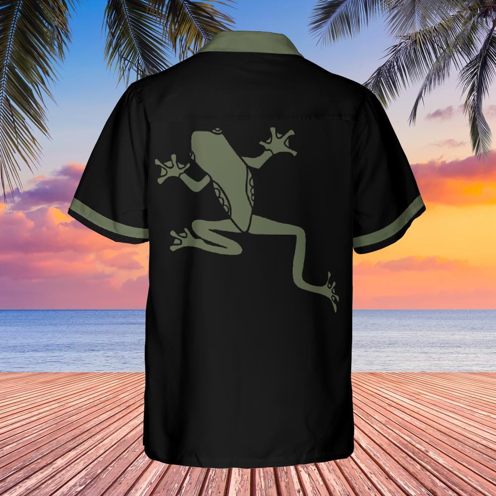 Frog Button Down Shirt with Pocket, Frog Shirt Short-sleeve Hawaiian Shirt
